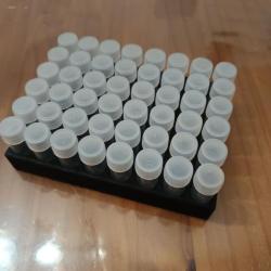 48 dosettes pour poudre noire (NEUF) + Porte dosettes (NEUF) + Petit Entonnoir