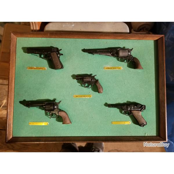 Arme miniature de collection
