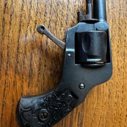 Revolver PUPPY 22