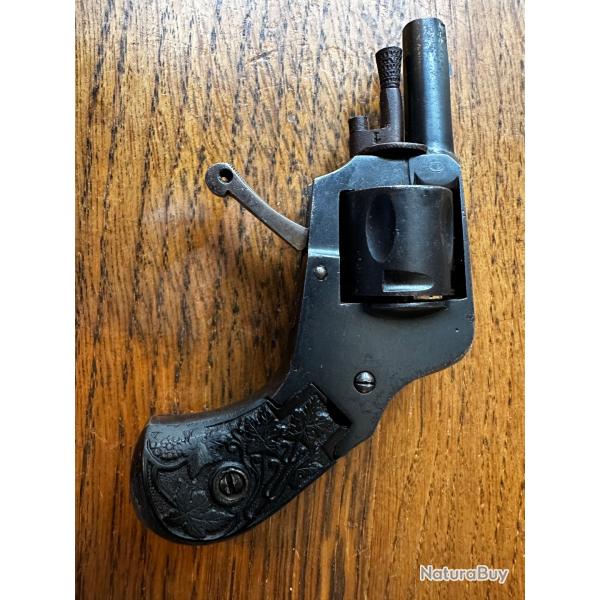 Revolver PUPPY 22