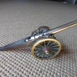 Canon miniature laiton 35 cm