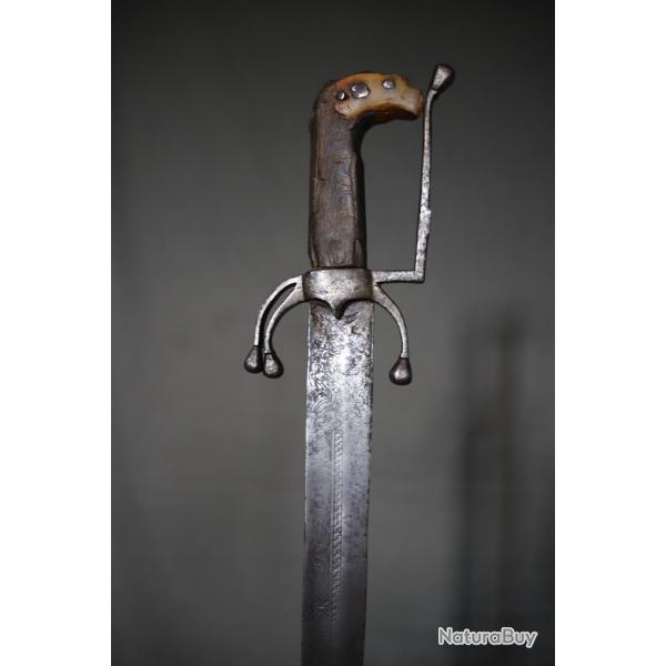 Sabre nimcha Marocain � lame Nasride - Maroc, 17�me-18�me si�cle et lame ant�rieure