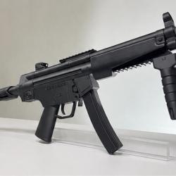 Pistolet mitrailleur MP5 [factice]