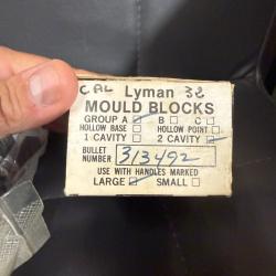 MOULE A BALLE LYMAN  REF:313492  CAL.32   95 GRS  (ENTRE AUTRES 32 LONG )