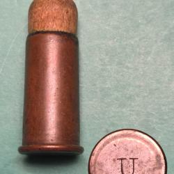 Une cartouche US cal 56/50 Spencer balle bois a grenaille marqu&eacute;e U Rem/umc