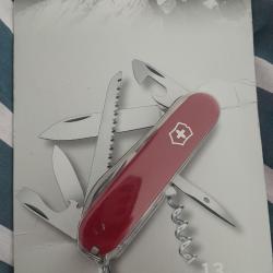 Victorinox camper