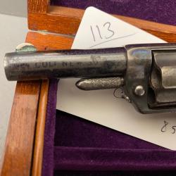 COLT NEW LINE 30 cal 31 rimfire tr&egrave;s bel &eacute;tat g&eacute;n&eacute;ral avec coffret