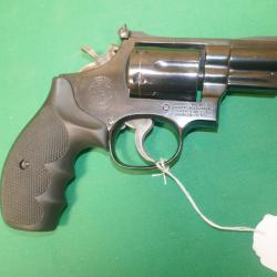 Revolver S&W 19-3 canon de 2.5" en 38/357