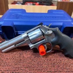 REVOLVER SMITH & WESSON MOD.686-6 CALIBRE 357 MAGNUM - 4 POUCES - OCCAS