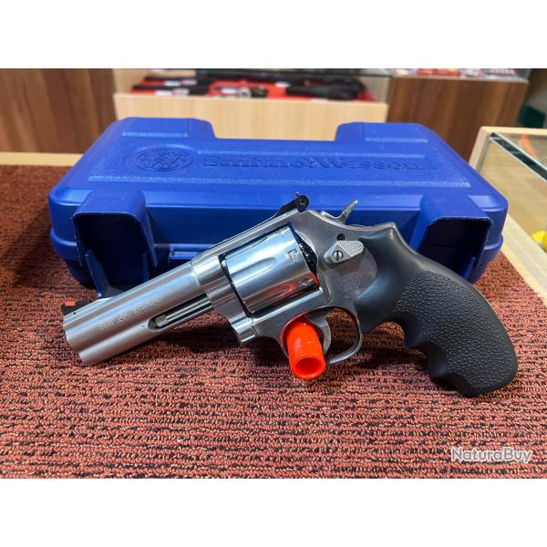 REVOLVER SMITH & WESSON MOD.686-6 CALIBRE 357 MAGNUM - 4 POUCES - OCCAS