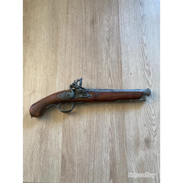 Pistolet � silex de style XVIIIe - Reproduction bois et m�tal
