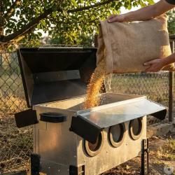 Mangeoire Robust&reg; pour volailles - 18kg - Acier galvanis&eacute; avec couvercle anti-pluie