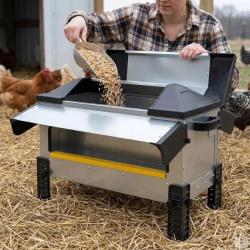 Mangeoire Robust&reg; Grande Ouverture 18kg - Acier Galvanis&eacute; pour Volailles, Canards et Oies