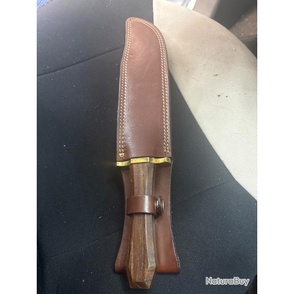 Beau couteau lourd gerber