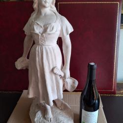 Sculpture Joueuse de mandoline d'apr&egrave;s 'Mignon' de Joseph Le Guluche hauteur 57,5 cm