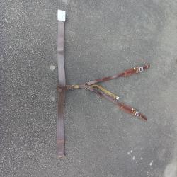 Bretelles (ceinture &agrave; double &eacute;paule) et ceinture de soldat sovi&eacute;tique