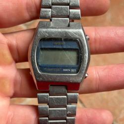 Montre Seiko quartz LC  0439-4009