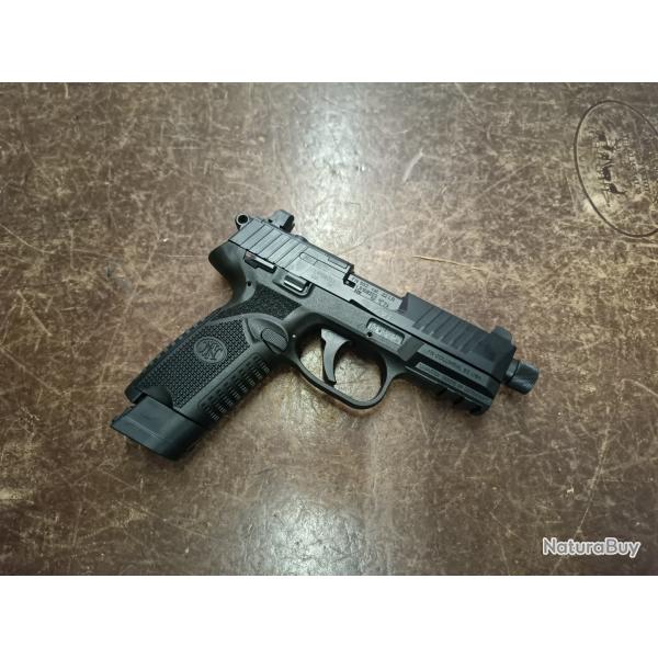Pistolet FN 502 T cal 22 lr