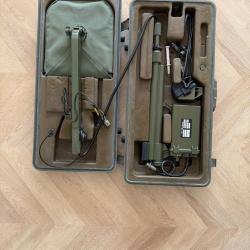 DHPM-1A D&eacute;tecteur de mines Arm&eacute;e Fran&ccedil;aise GIAT - Vendu en l'&eacute;tat avec manuel d'origine - Collection