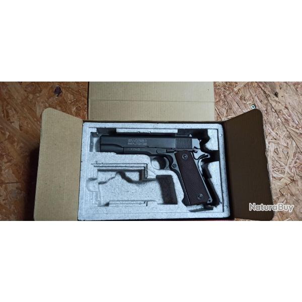 Colt 1911 Swiss Arms Co2, Blowback, full metal 4,5 mm + 2 chargeurs suppl+ holster d'�paule cuir ww2