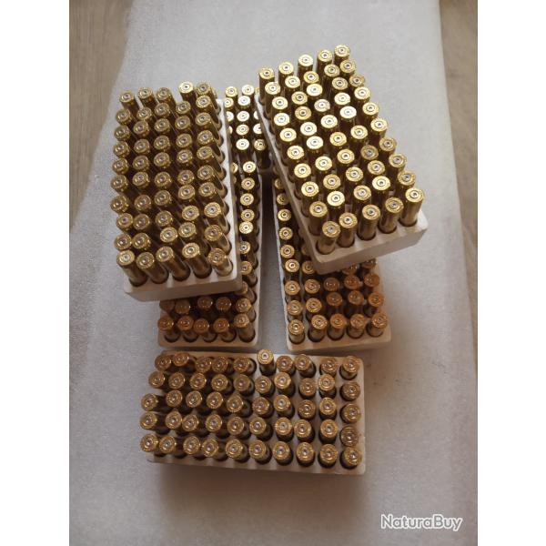 300 douilles en 222R Hornady tir�es 1 X