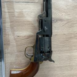 Revolver &agrave; poudre noir 36 cal. Navy model