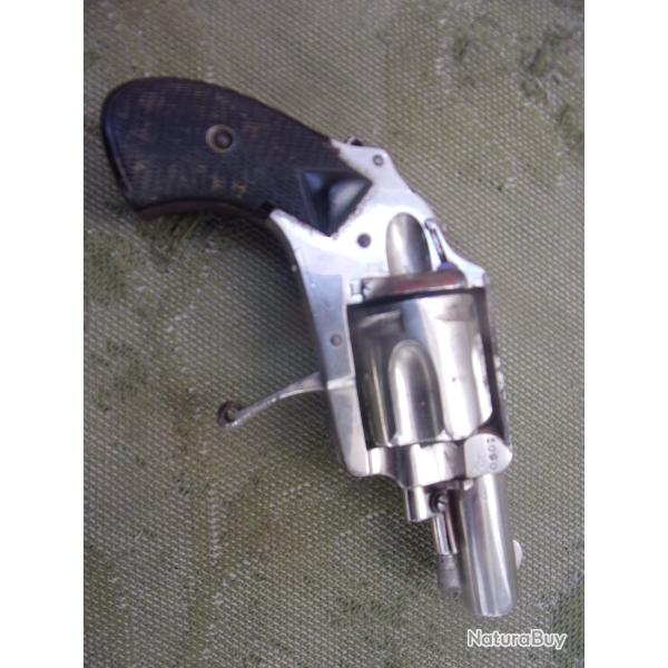 revolver long. 12,2  cm