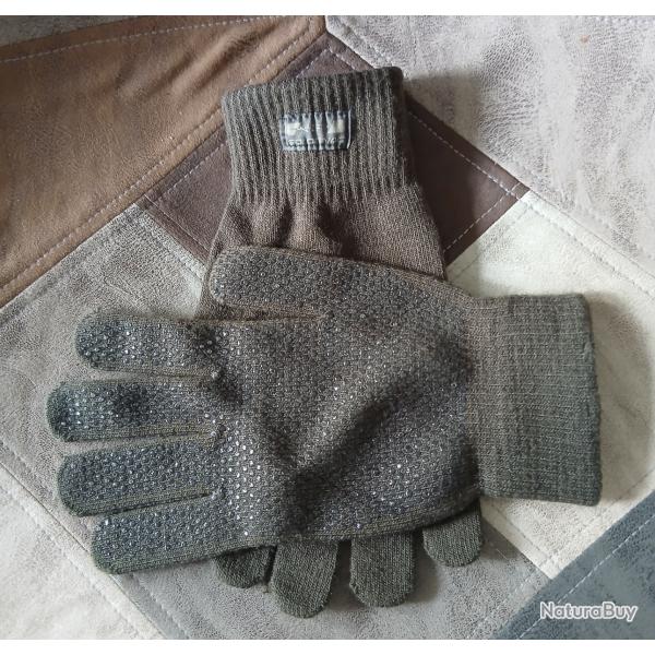 PAIRE DE GANTS ANTI DERAPANT