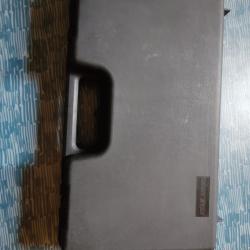 Malette pour arme de poing longue