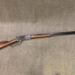 Winchester 1876 Rifle Chaparral "am&eacute;lior&eacute;e" + accessoires