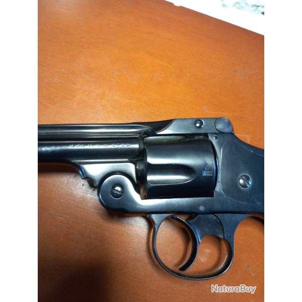 Tr�s beau Smith & Wesson cal. 38 sw safety cat D