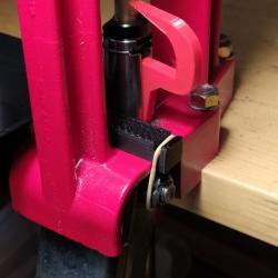 Am&eacute;lioration pour ejecter les &eacute;tuis / douilles pour presse Lee Precision Breech Lock Challenger II