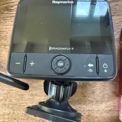 Sondeur Raymarine Dragonfly 7 pro sonar/gps