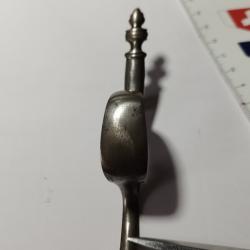 PONTET DE PISTOLET &Agrave; SILEX OU &Agrave; PERCUSSION ANCIEN -