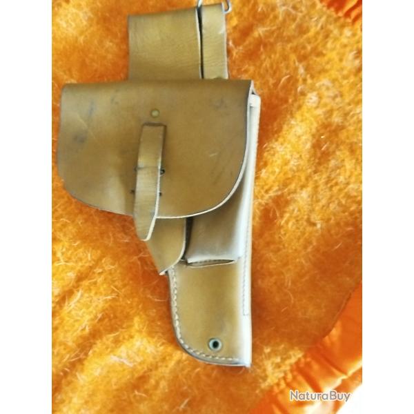 �tui cuir PA 50 ancien