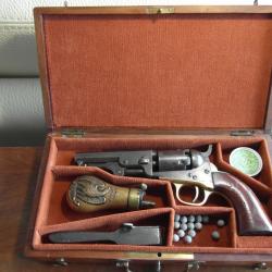 Beau coffret ancien pour Colt pocket 1849