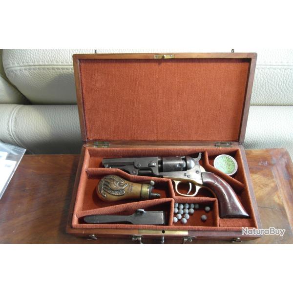 Beau coffret ancien pour Colt pocket 1849