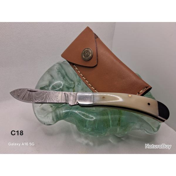 C18 - Couteau pliant damas manche os + �tui cuir