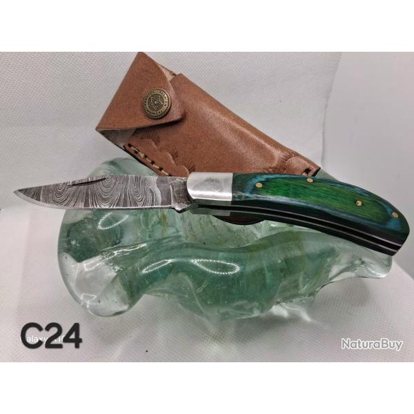 C24 - Mod�le pliant avec �tui, finition soign�e