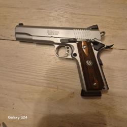 Vend 45 acp ruger mod&egrave;le 1911 belle &eacute;tat 1000 �