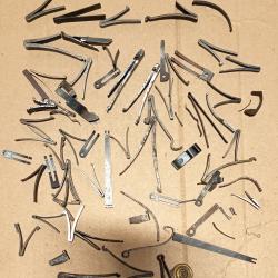 Gros lot 68 ressorts (760)