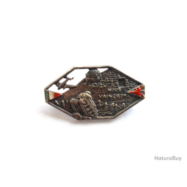 divers 1939/40 - FR470410b Broche patriotique NOUS VAINCRONS (argent�)