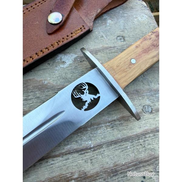 dague de chasse lame 28 cm avec t�te de cerf en acier manche en bois 40 cm + Etui 5774g