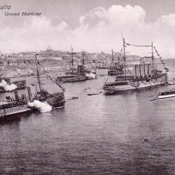 Carte postale de Malte, Grand Harbour -N&deg;8207
