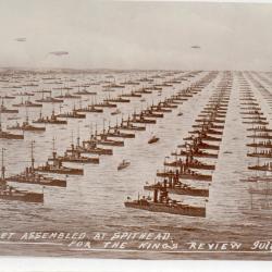 Carte Postale Ancienne - La Grande Flotte &agrave; Spithead -N&deg;8211