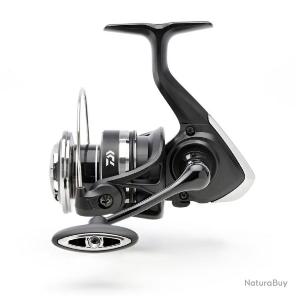 Moulinet Spinning Daiwa RZ 25 3000 CXH 245g 9kg 6.0:1 88cm