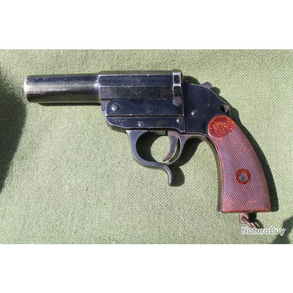 Pistolet lance fus�e Allemand Model LP34 DUV 43