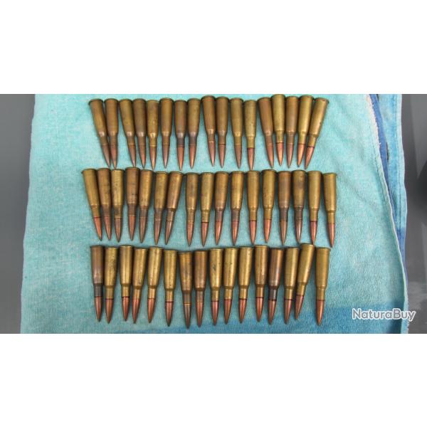 50 cartouches 8 mm Lebel.
