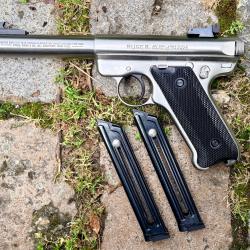 PISTOLET RUGER TARGET MARCK 2 CALIBRE 22 LR INOX