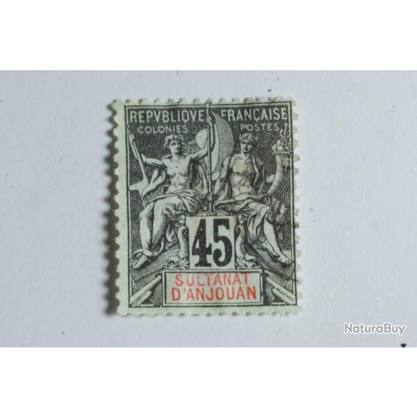 Timbre Anjouan 1900 45c papier teint� oblit�r�